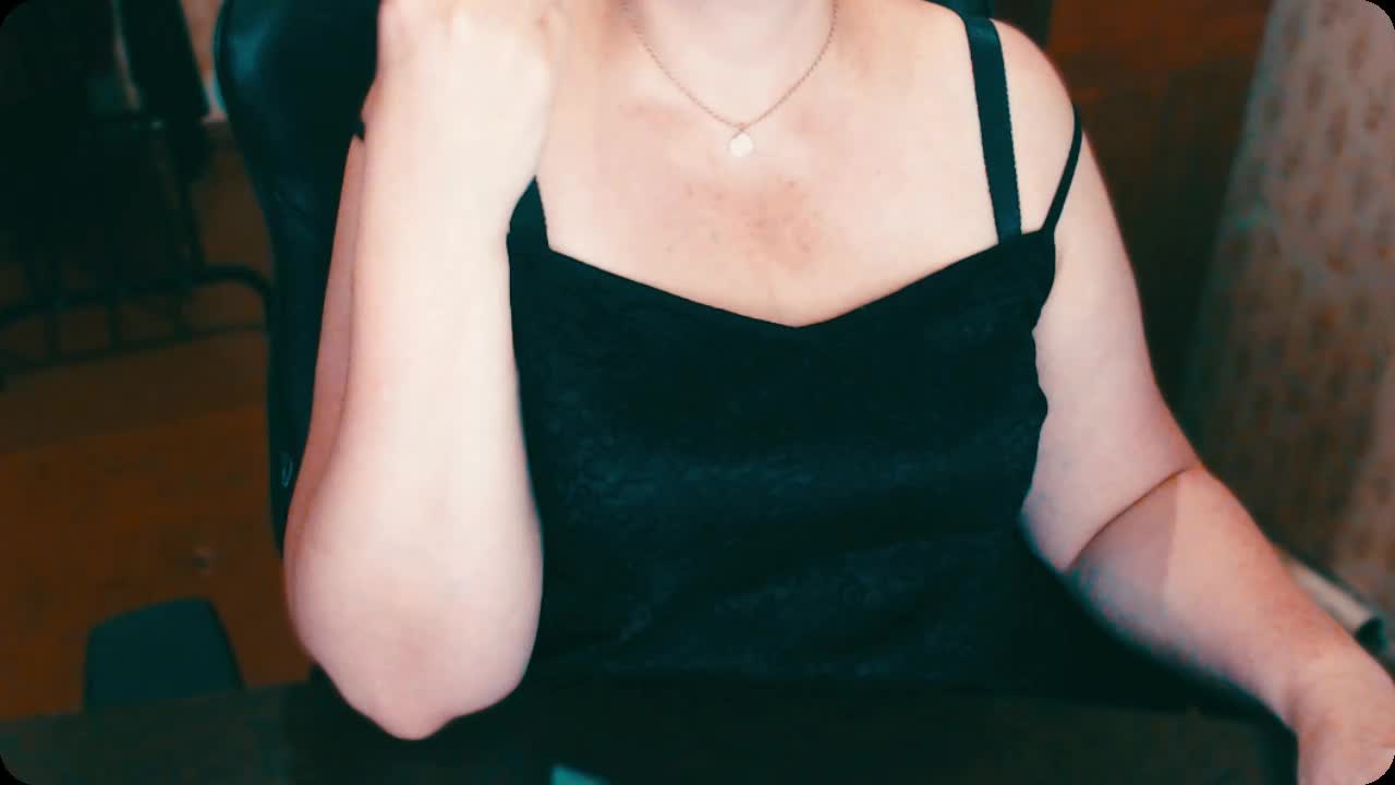 Alisa1917 Adult Chat August 12, 2025