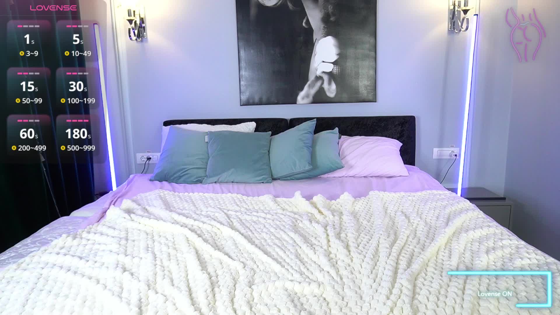 EliseVelour Adult Chat August 13, 2025