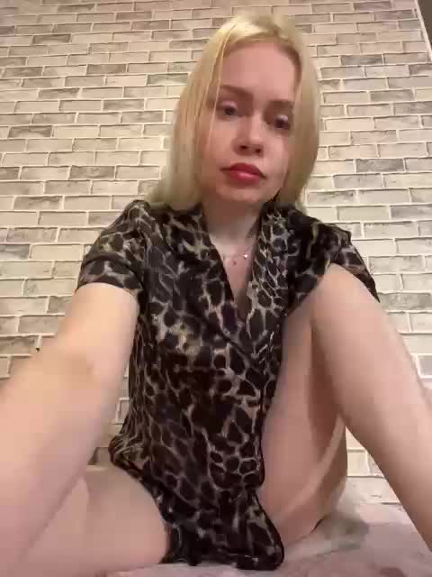 MirandaNow Adult Chat August 12, 2025