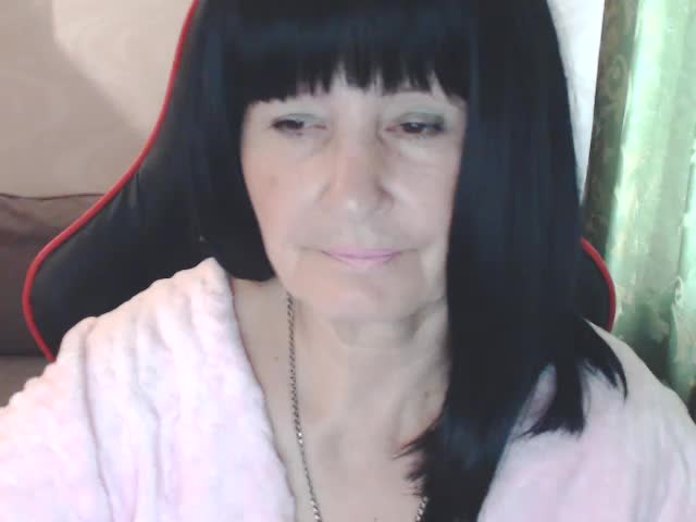 KatarinaGloss Adult Chat August 12, 2025