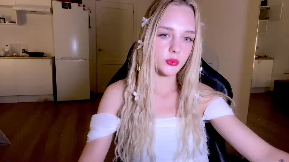 sailormoon666_ Adult Chat August 13, 2025