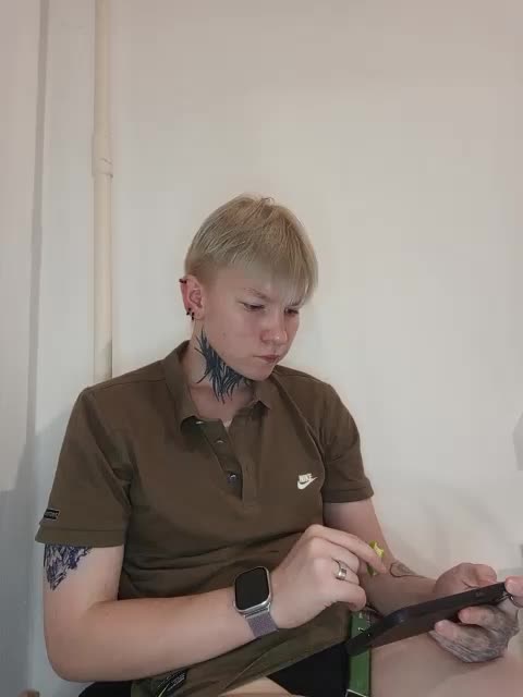 Zhenyya- Adult Chat August 13, 2025