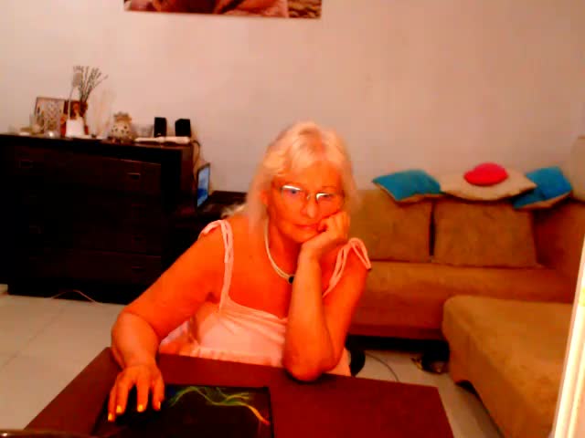 Natalia7634 Adult Chat August 13, 2025