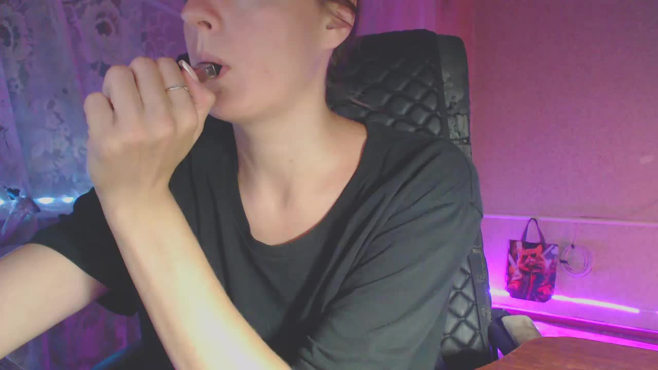 Babymuro4ka Adult Chat August 13, 2025