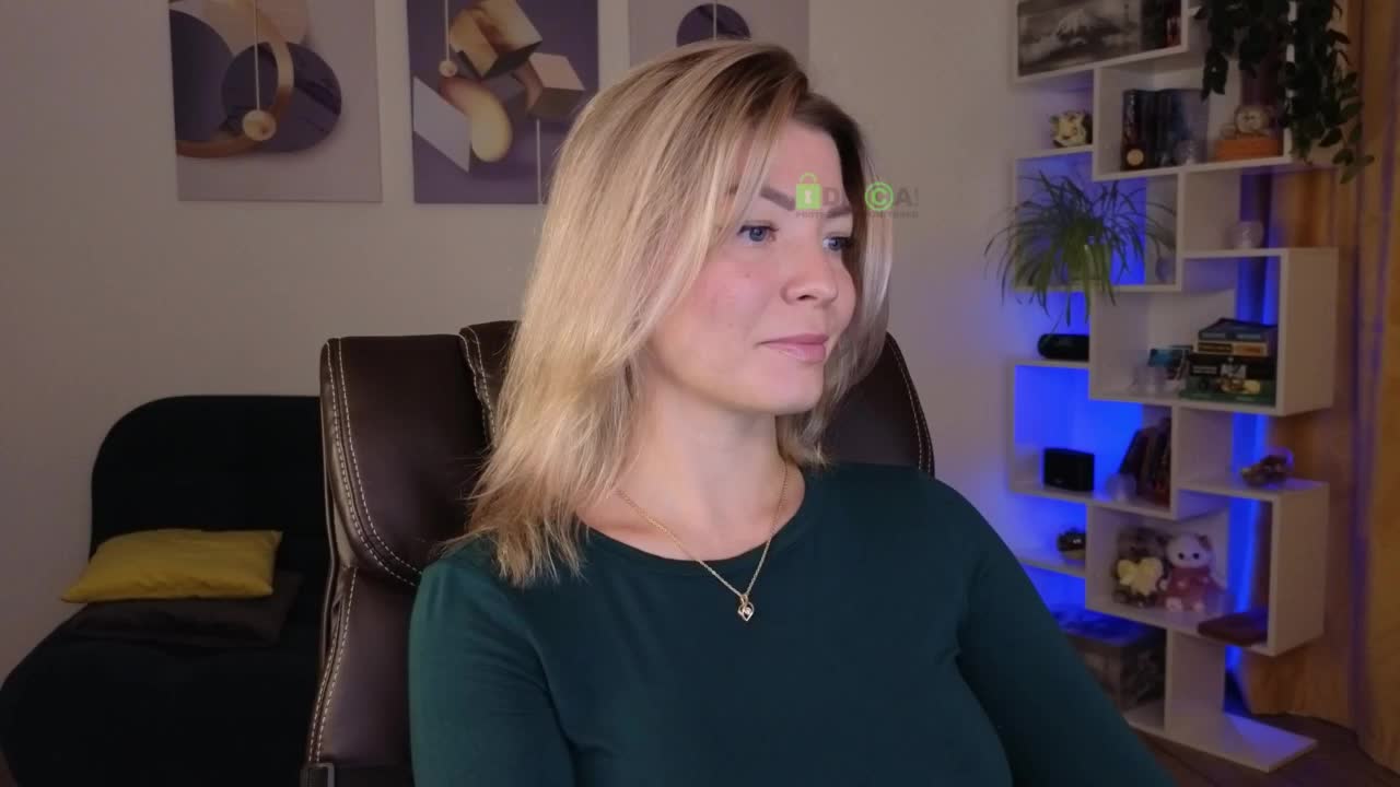 _Cute Adult Chat August 13, 2025