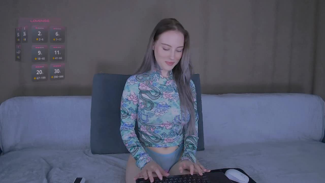 Octavia-_- Adult Chat August 13, 2025