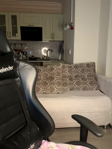 SkyBriii Adult Chat August 13, 2025