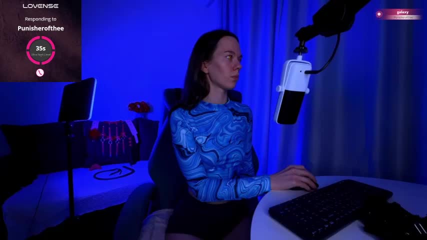 SharkyBaby Adult Chat August 13, 2025