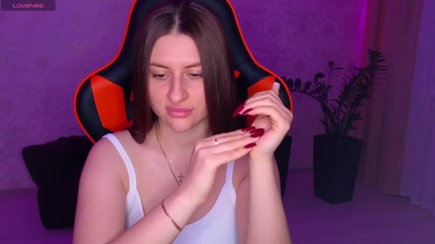 Elishka_ Adult Chat August 13, 2025