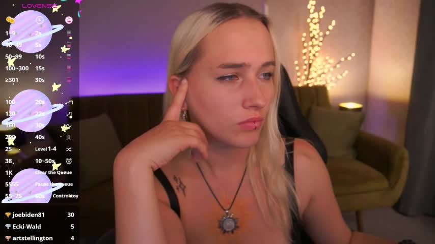 LilElfie Adult Chat August 13, 2025