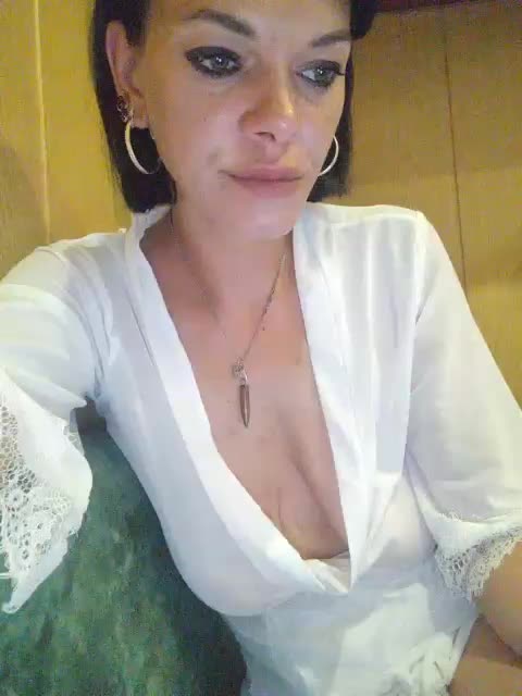 Lois-Lorrie Adult Chat August 13, 2025