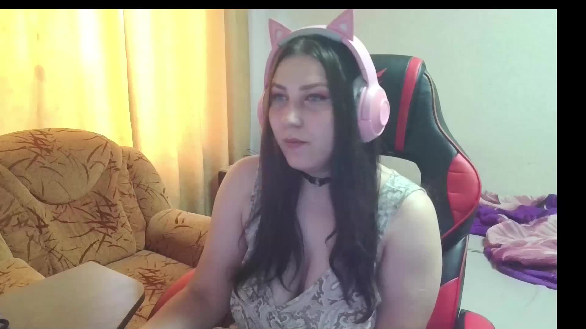 Lissa-Lissaa Adult Chat August 13, 2025