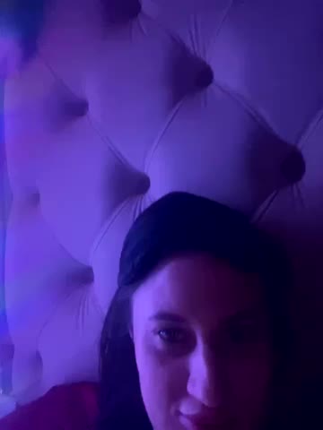 Flossy_Vettie Adult Chat August 13, 2025