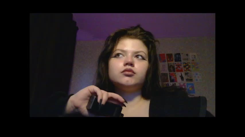 Darina_Wilson Adult Chat August 13, 2025