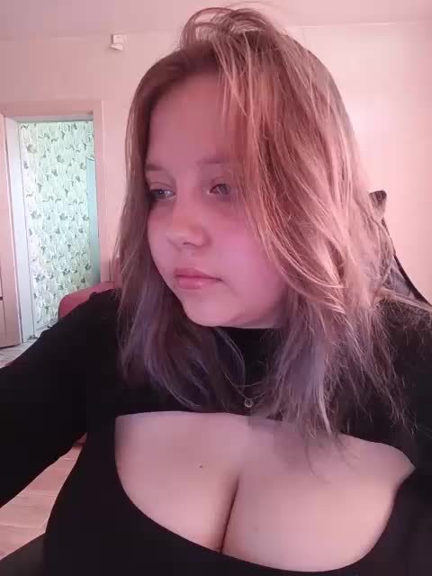 Vaverina Adult Chat August 13, 2025