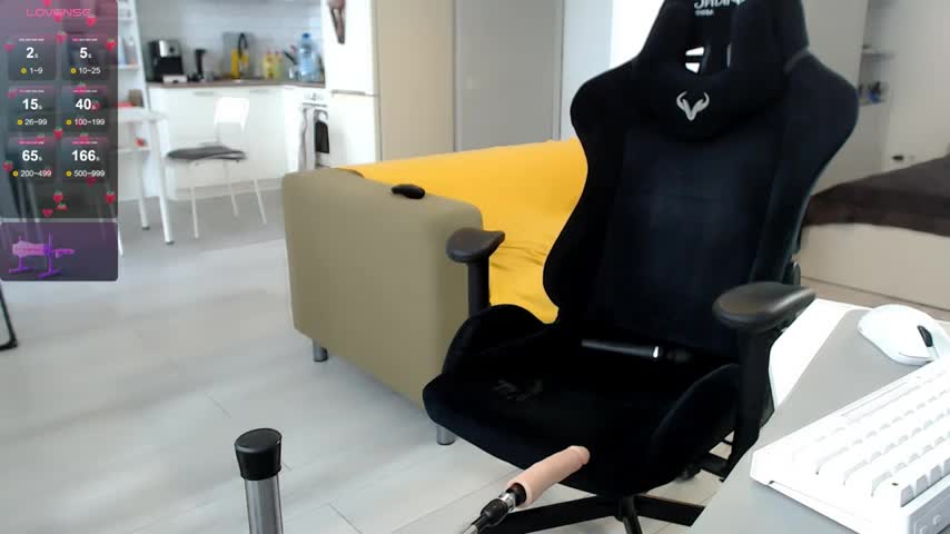 brrritney Adult Chat August 13, 2025