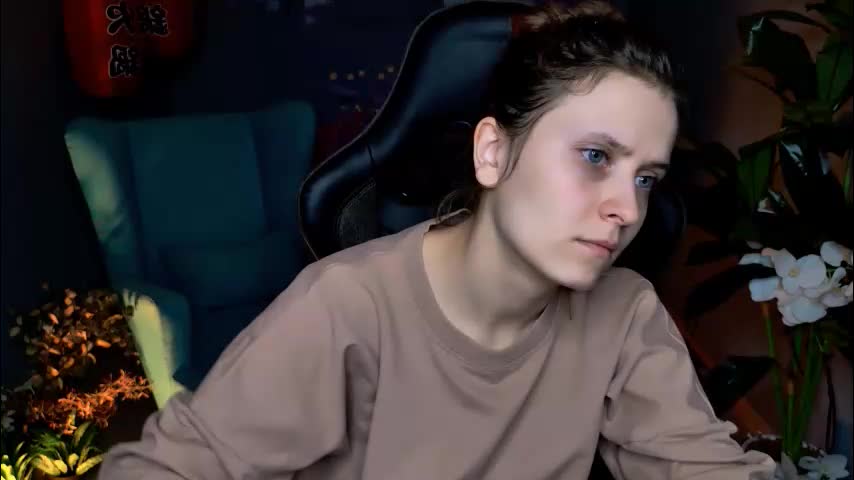 lolaasmus Adult Chat August 13, 2025