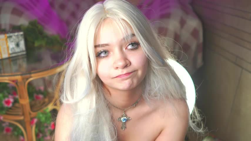 nikoli_naw Adult Chat August 13, 2025