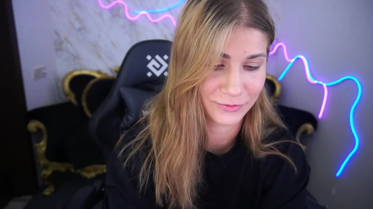 LenaLove Adult Chat August 13, 2025