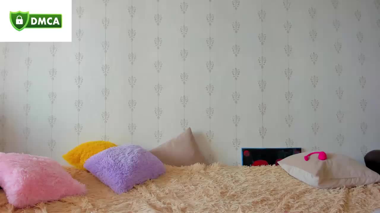 Sexy_Lips Adult Chat August 13, 2025