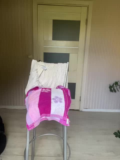 Karolina_Milf Adult Chat August 13, 2025