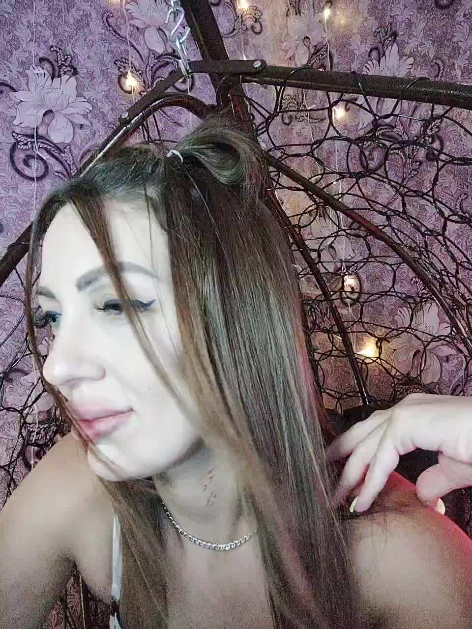 SexyKitty75-1 Adult Chat August 13, 2025