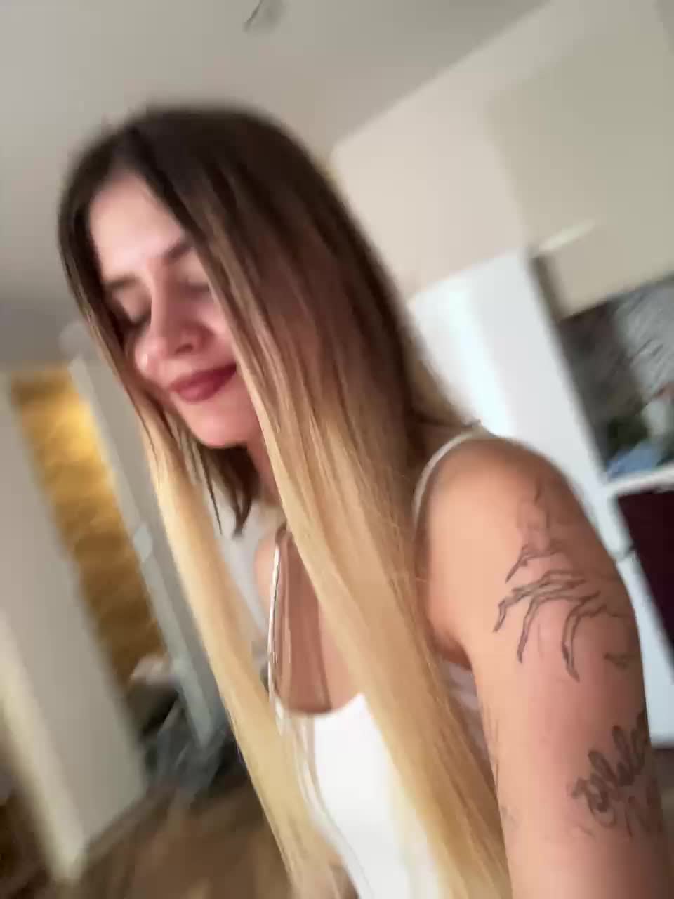 BabeGirl Adult Chat August 13, 2025