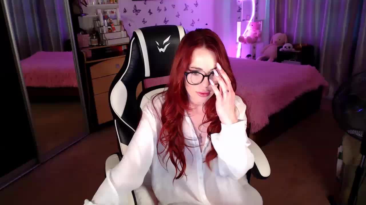 miss-alice- Adult Chat August 13, 2025