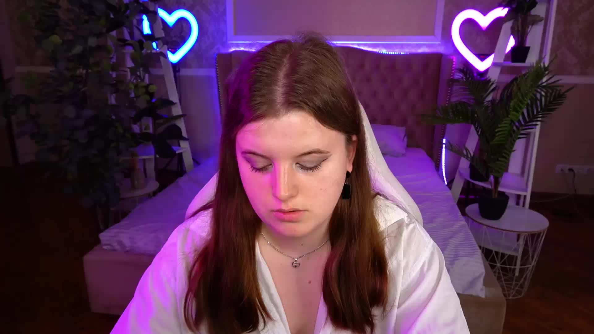 KristiMoons Adult Chat August 13, 2025