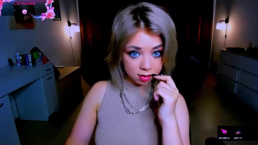 littleSiyfairy Adult Chat August 13, 2025