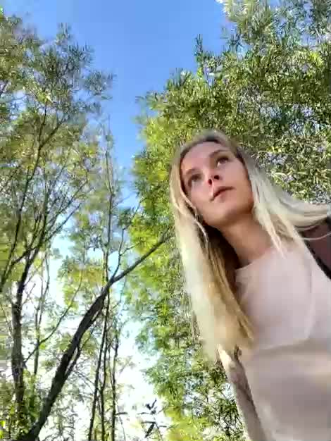 Detkaaa Adult Chat August 13, 2025