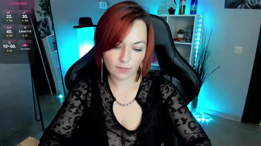 Serena_Woods Adult Chat August 13, 2025