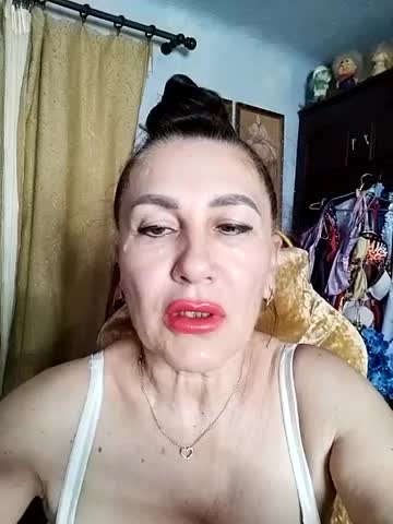 lindaledi2 Adult Chat August 13, 2025