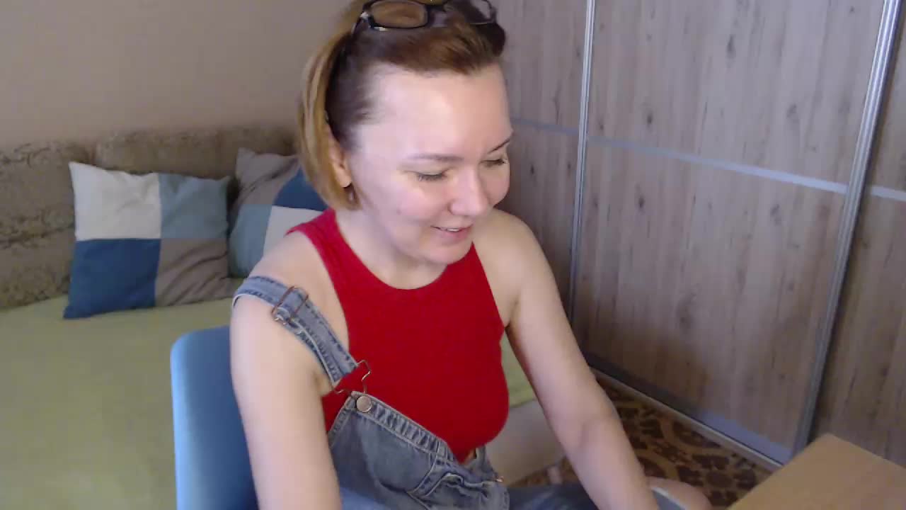 Julia99 Adult Chat August 14, 2025