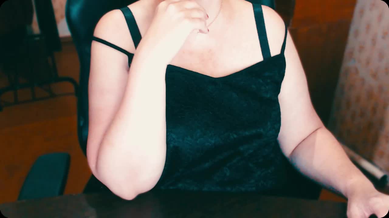 Alisa1917 Adult Chat August 14, 2025