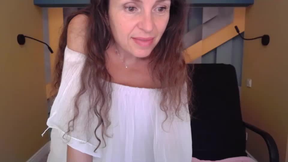 ellalongs Adult Chat August 14, 2025