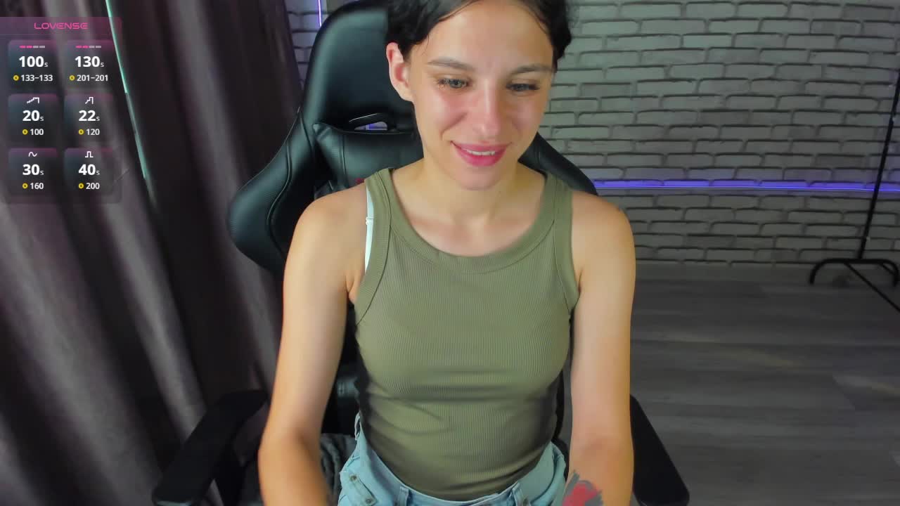 emy-angel1 Adult Chat August 14, 2025