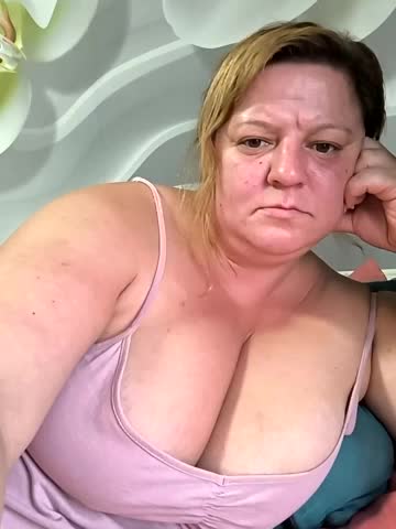 jusichka Adult Chat August 14, 2025