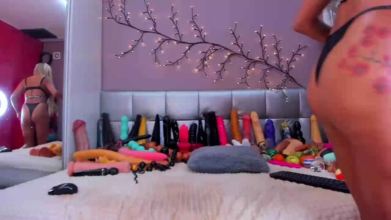 NikkaHotX Adult Chat August 14, 2025