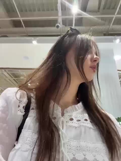 OlivkaVif Adult Chat August 14, 2025