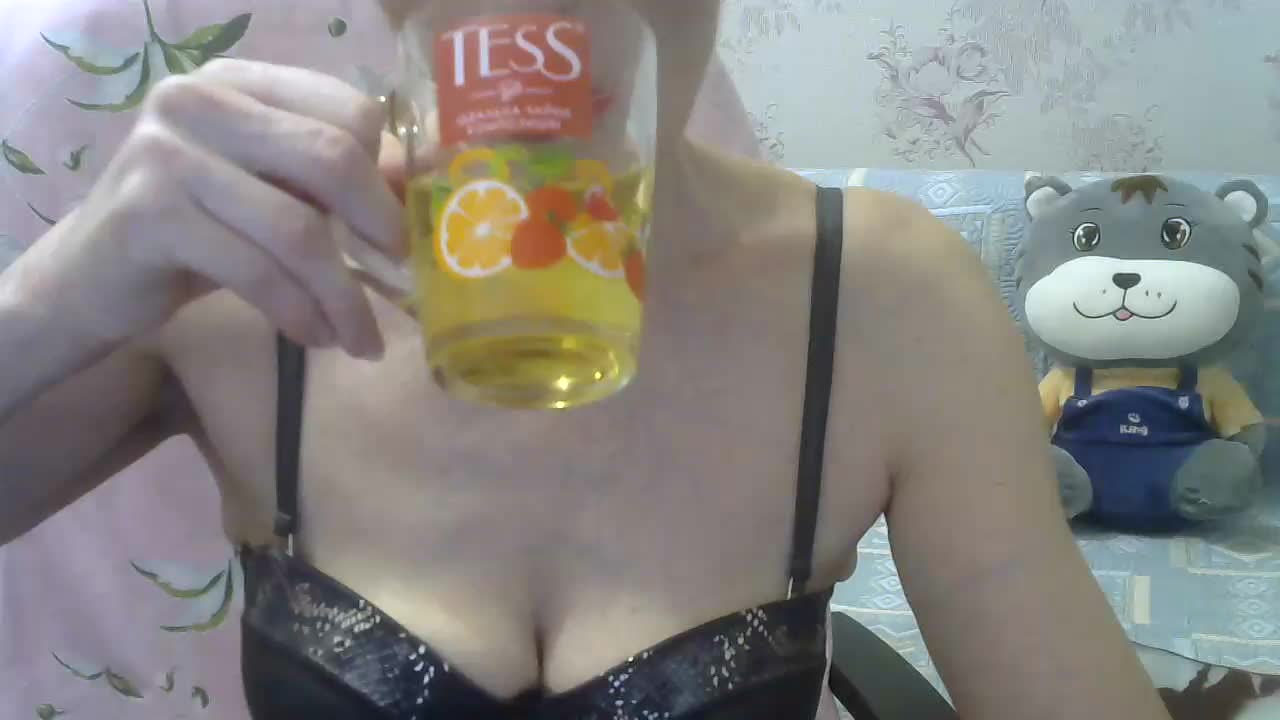 Red-Rose-777 Adult Chat August 14, 2025