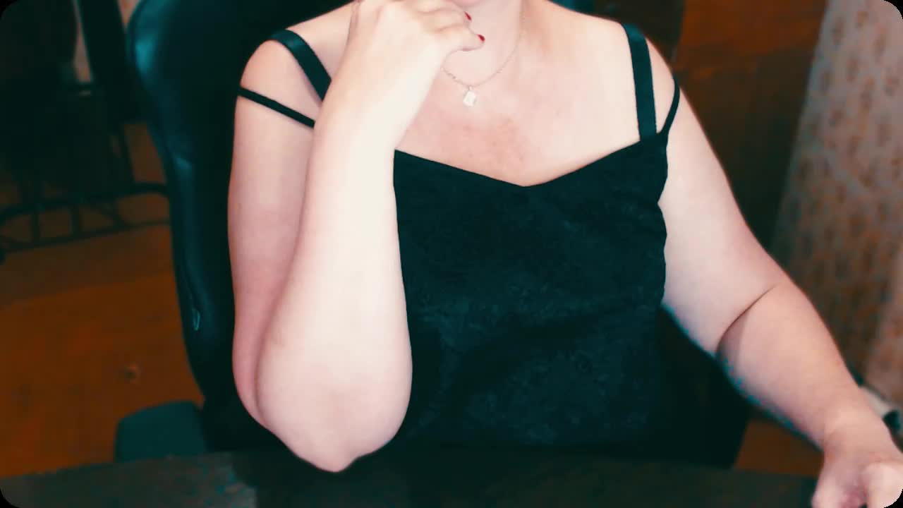 Alisa1917 Adult Chat August 14, 2025