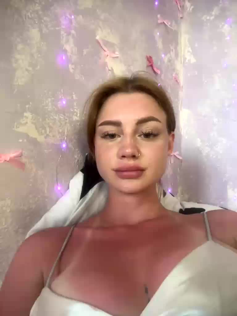 ice-hot Adult Chat August 14, 2025