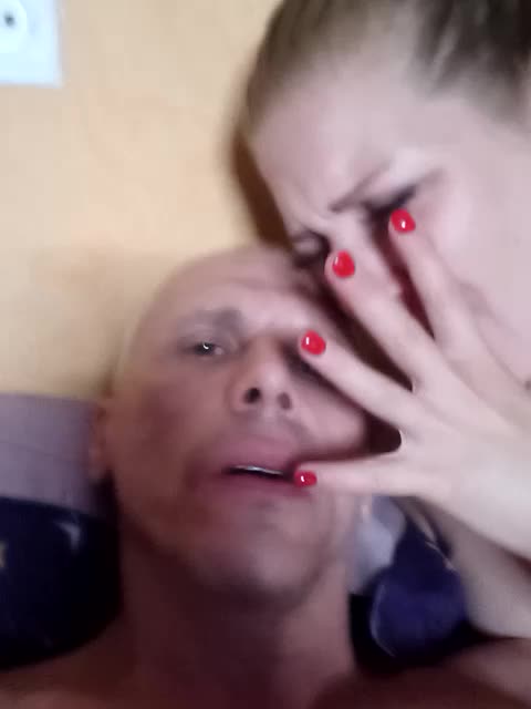 Aleksa26 Adult Chat August 14, 2025