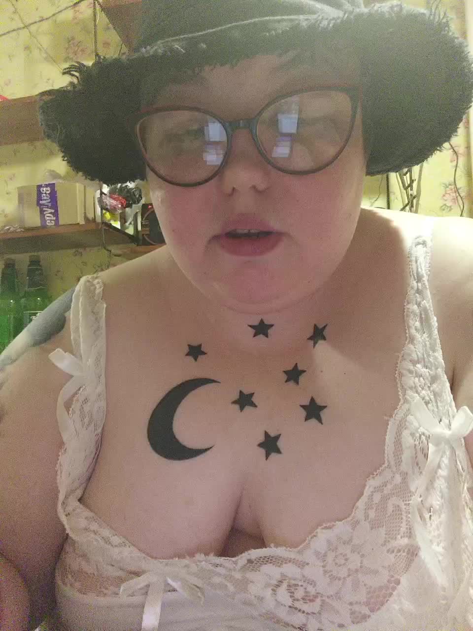 Svetlanka86 Adult Chat August 14, 2025