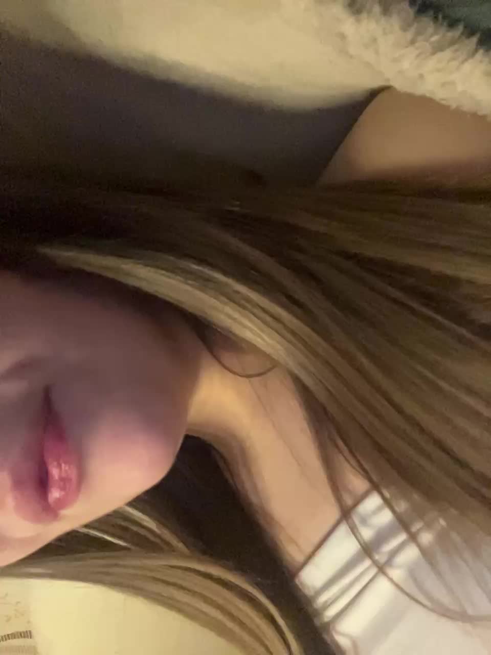 MelMooon Adult Chat August 14, 2025