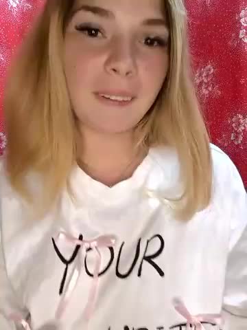 Zuli_Kiska Adult Chat August 14, 2025