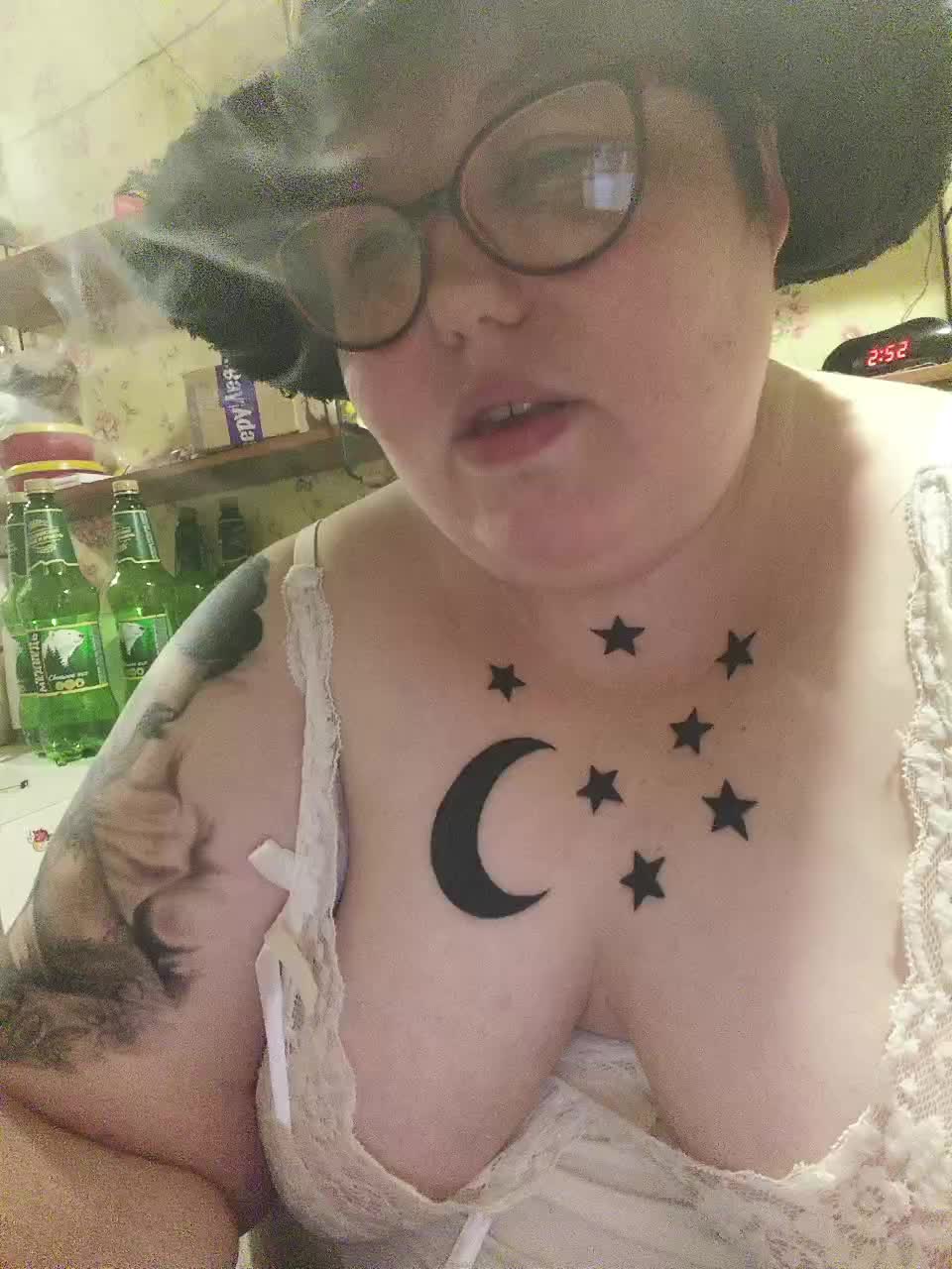 Svetlanka86 Adult Chat August 14, 2025