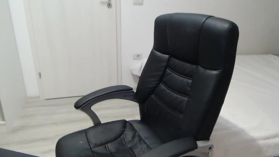 blue_eyes96 Adult Chat August 14, 2025