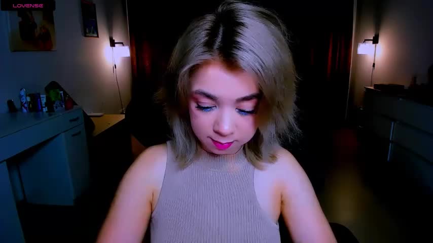 littleSiyfairy Adult Chat August 13, 2025